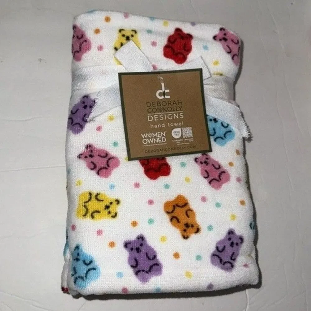 NWT Deborah Connolly 10 Piece Velour Cotton Bath Towel Set White Gummy Bears